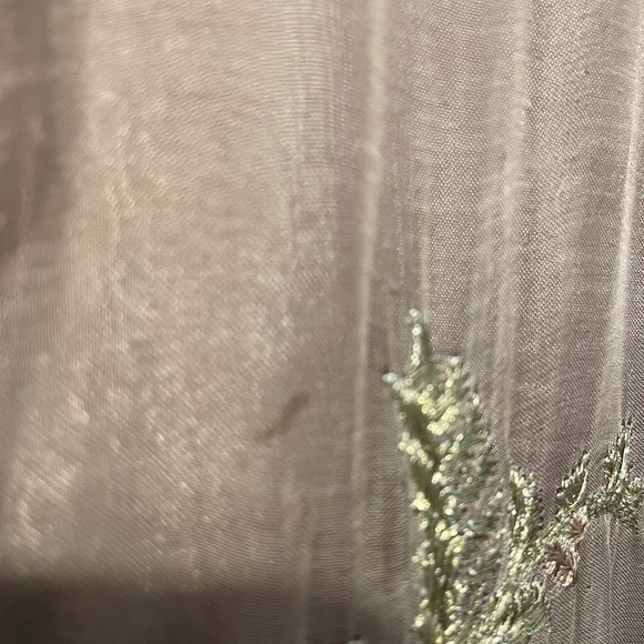 Imrozia premium -like new
Medium. Worn once. - Picture 3 of 16